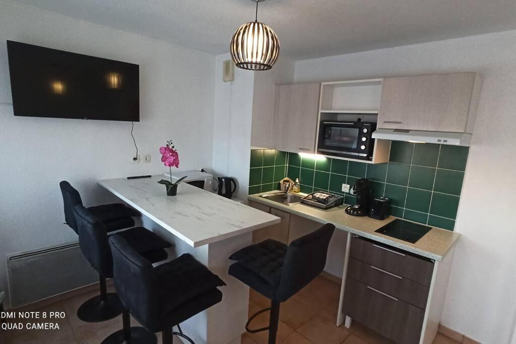 Appartement Face A La Gare Annemasse Esterno foto