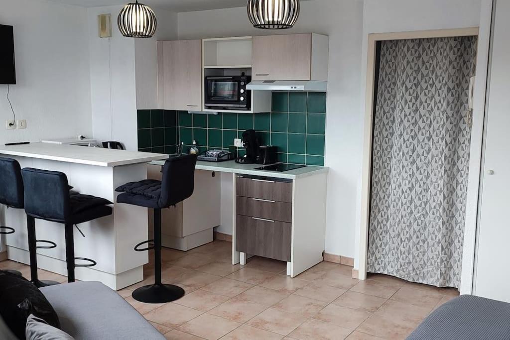 Appartement Face A La Gare Annemasse Esterno foto