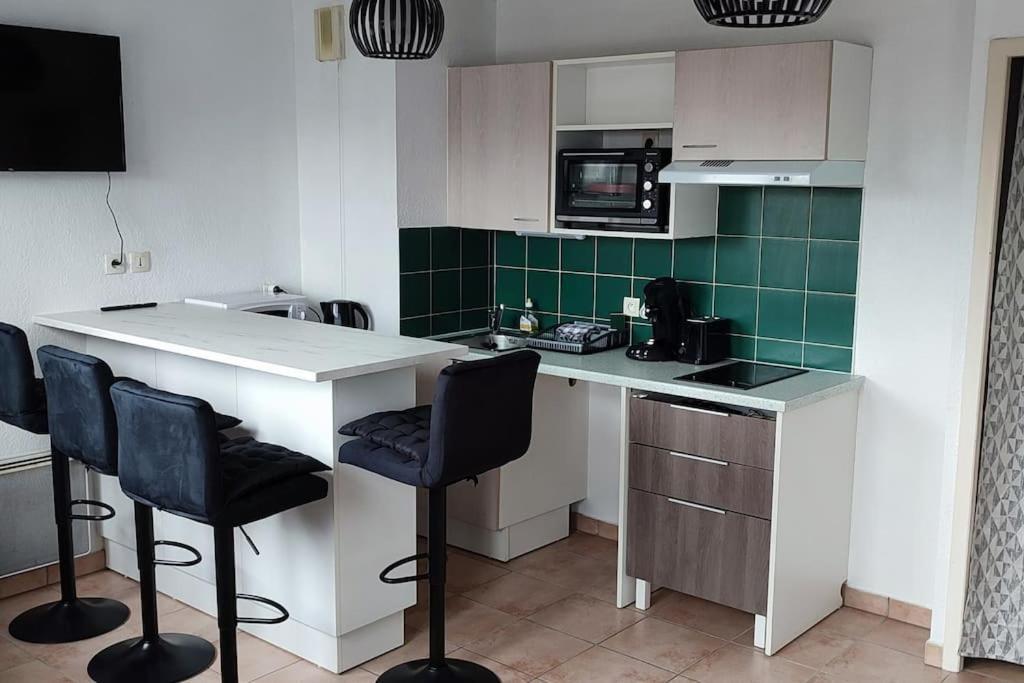 Appartement Face A La Gare Annemasse Esterno foto