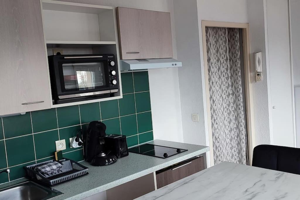 Appartement Face A La Gare Annemasse Esterno foto