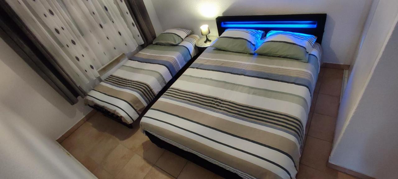 Appartement Face A La Gare Annemasse Esterno foto